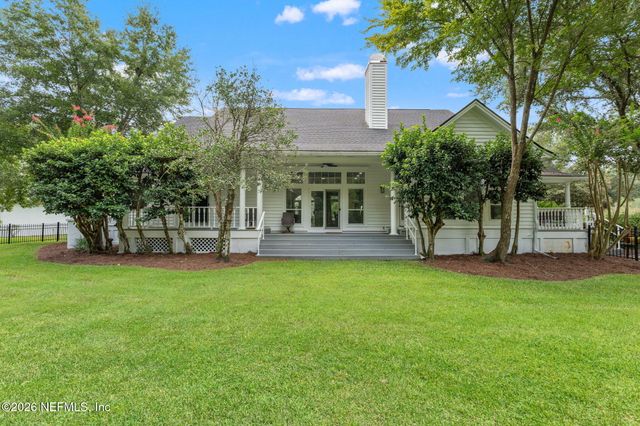 7903 VINEYARD LAKE Road N, Jacksonville, FL 32256