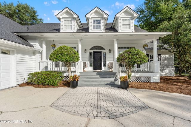 7903 VINEYARD LAKE Road N, Jacksonville, FL 32256