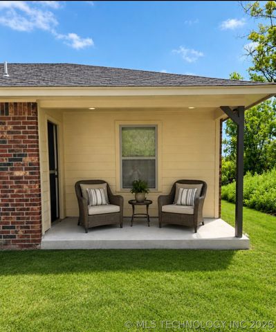 403 N Kates Avenue, Claremore, OK 74017