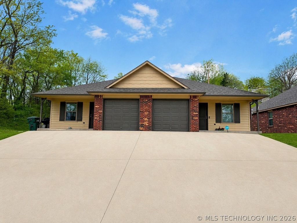 403 N Kates Avenue, Claremore, OK 74017