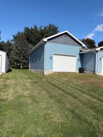 305 E 1ST Street, Malvern, IA 51551