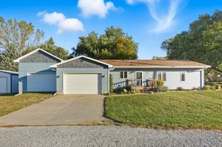 305 E 1ST Street, Malvern, IA 51551