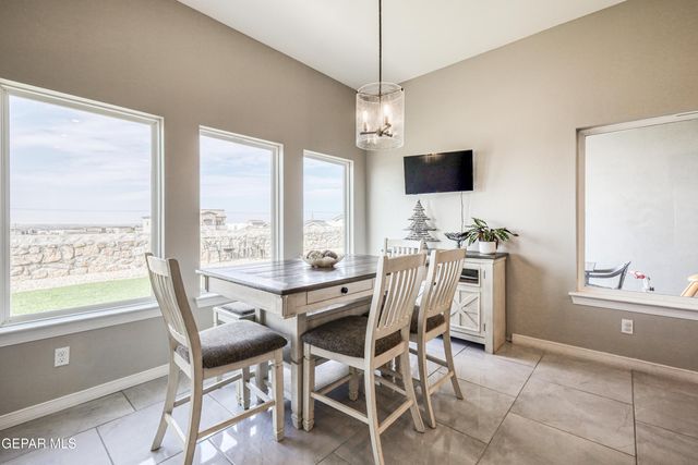 2375 Enchanted Peaks Lane, El Paso, TX 79911