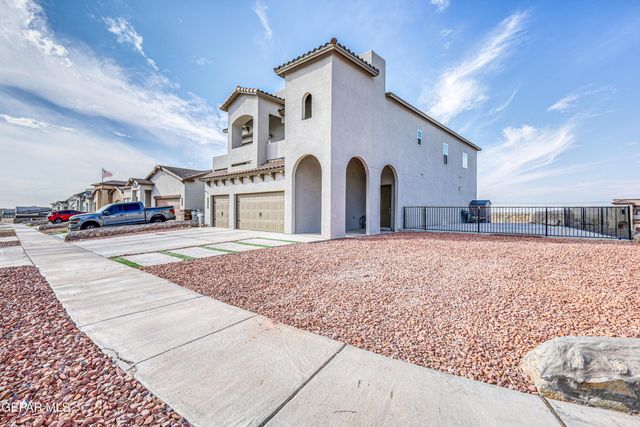 2375 Enchanted Peaks Lane, El Paso, TX 79911