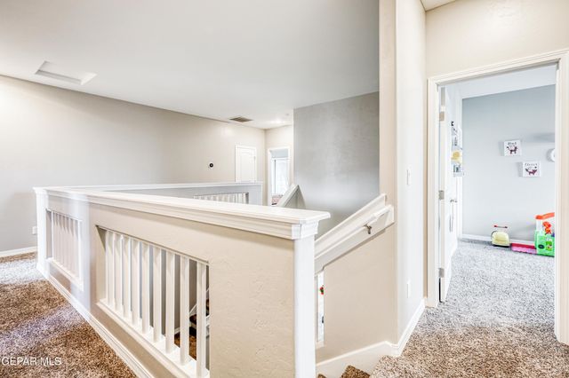 2375 Enchanted Peaks Lane, El Paso, TX 79911