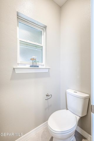 2375 Enchanted Peaks Lane, El Paso, TX 79911