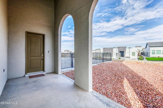 2375 Enchanted Peaks Lane, El Paso, TX 79911
