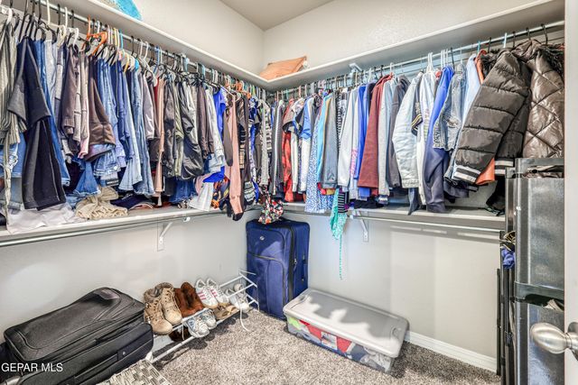 2375 Enchanted Peaks Lane, El Paso, TX 79911