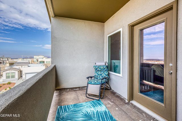 2375 Enchanted Peaks Lane, El Paso, TX 79911