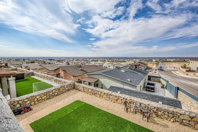 2375 Enchanted Peaks Lane, El Paso, TX 79911
