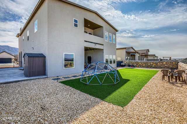 2375 Enchanted Peaks Lane, El Paso, TX 79911