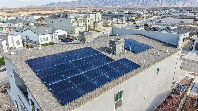 2375 Enchanted Peaks Lane, El Paso, TX 79911