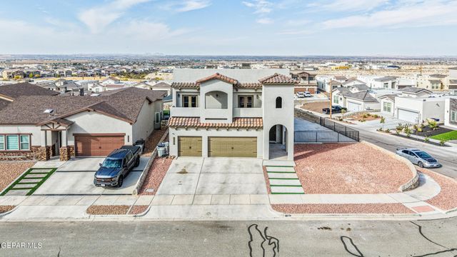 2375 Enchanted Peaks Lane, El Paso, TX 79911