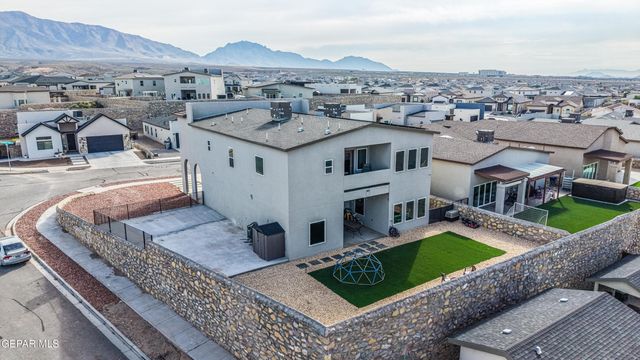 2375 Enchanted Peaks Lane, El Paso, TX 79911