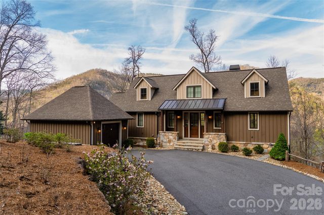 86 Indigo Bunting Court, Tuckasegee, NC 28783