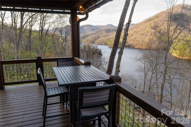 86 Indigo Bunting Court, Tuckasegee, NC 28783
