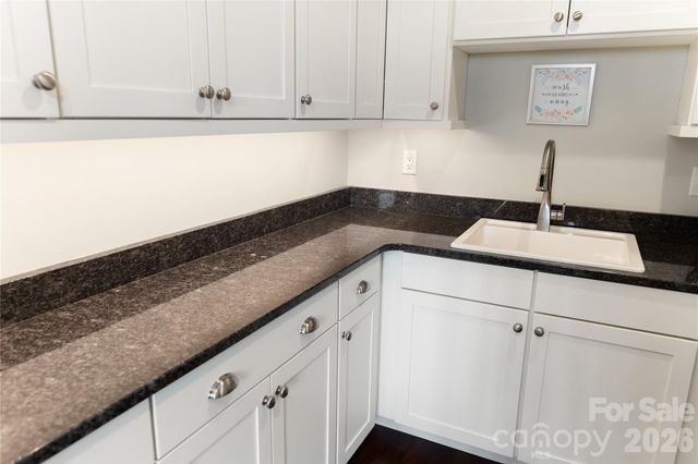 86 Indigo Bunting Court, Tuckasegee, NC 28783
