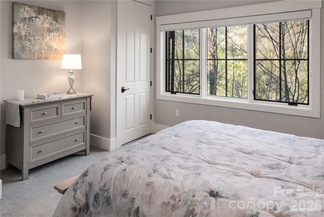 86 Indigo Bunting Court, Tuckasegee, NC 28783