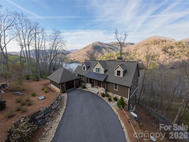 86 Indigo Bunting Court, Tuckasegee, NC 28783