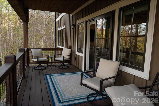 86 Indigo Bunting Court, Tuckasegee, NC 28783