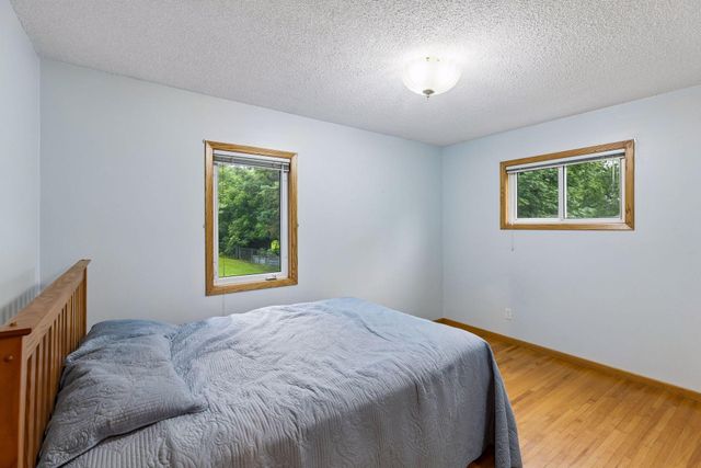 3609 Rolling View Drive, White Bear Lake, MN 55110