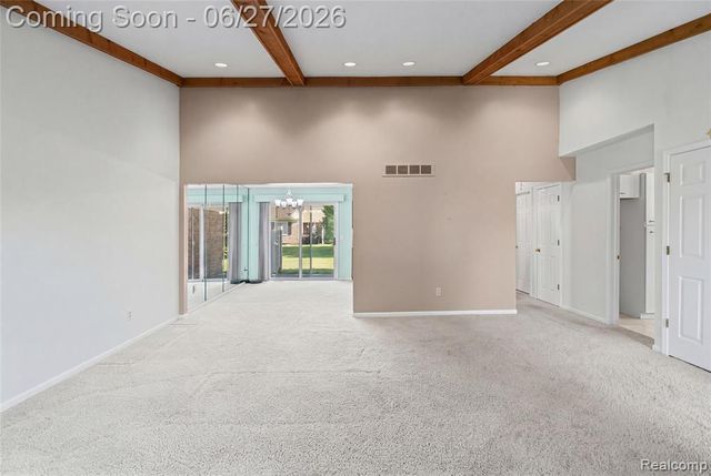 15908 Plymouth Drive 387, Clinton Township, MI 48038