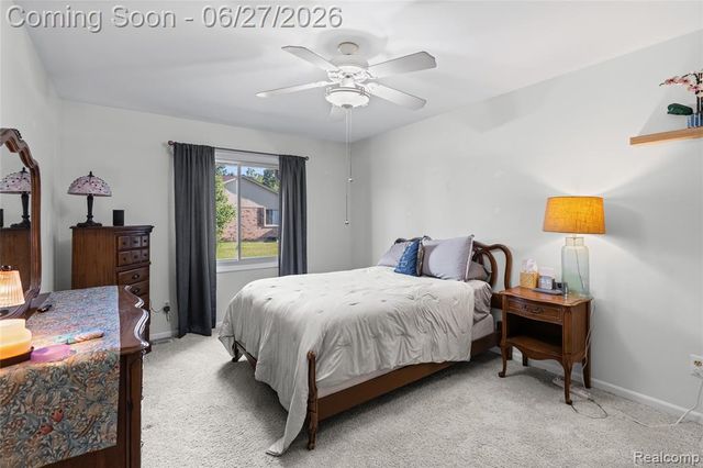 15908 Plymouth Drive 387, Clinton Township, MI 48038