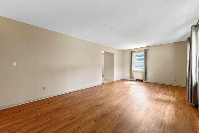 1406 Albers Path, Faribault, MN 55021