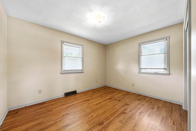 1406 Albers Path, Faribault, MN 55021