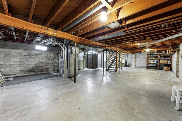 1406 Albers Path, Faribault, MN 55021