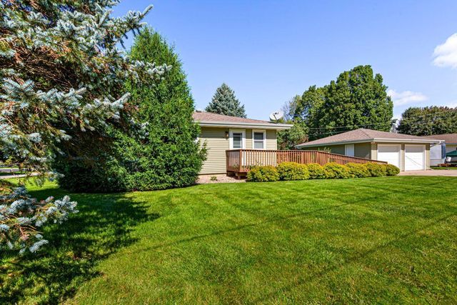 1406 Albers Path, Faribault, MN 55021