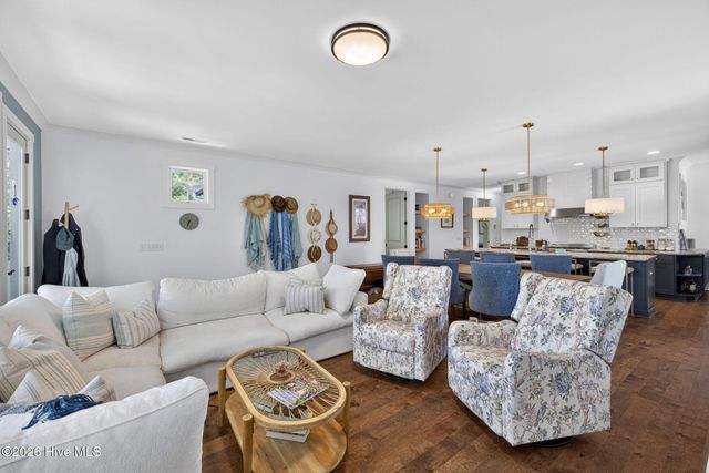 706 Tarboro Avenue, Carolina Beach, NC 28428