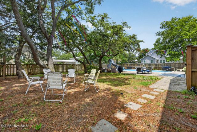 706 Tarboro Avenue, Carolina Beach, NC 28428
