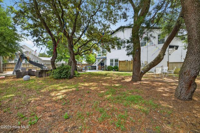 706 Tarboro Avenue, Carolina Beach, NC 28428