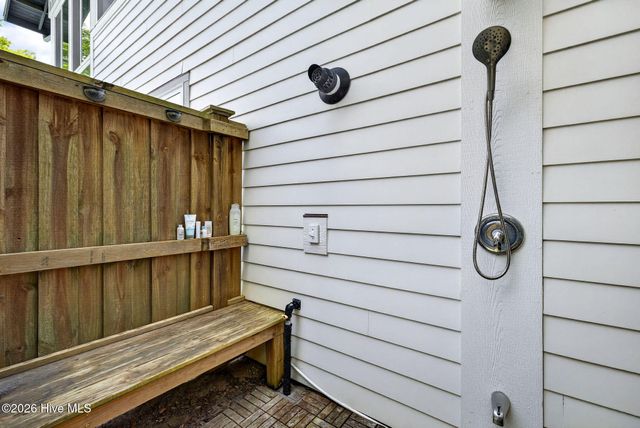 706 Tarboro Avenue, Carolina Beach, NC 28428