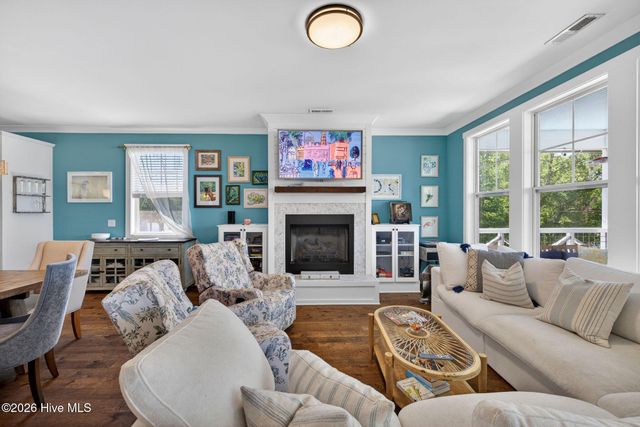706 Tarboro Avenue, Carolina Beach, NC 28428