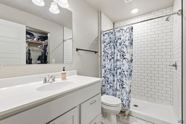 369 SPIRIT DRIVE, Box Elder, SD 57719