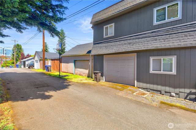 1713 17th Street, Everett, WA 98201