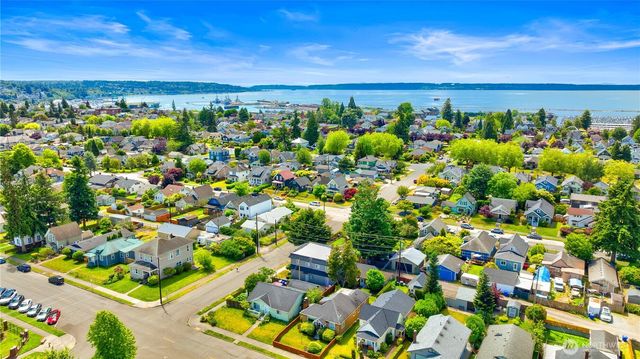 1713 17th Street, Everett, WA 98201