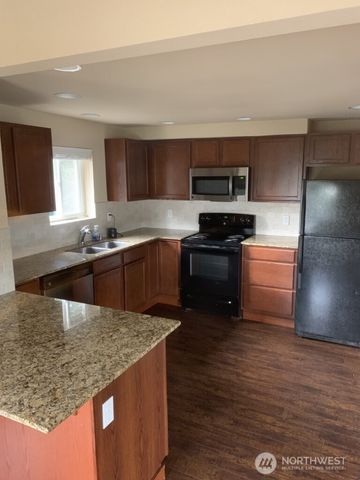 1713 17th Street, Everett, WA 98201