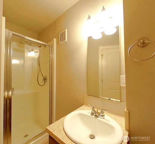 1713 17th Street, Everett, WA 98201