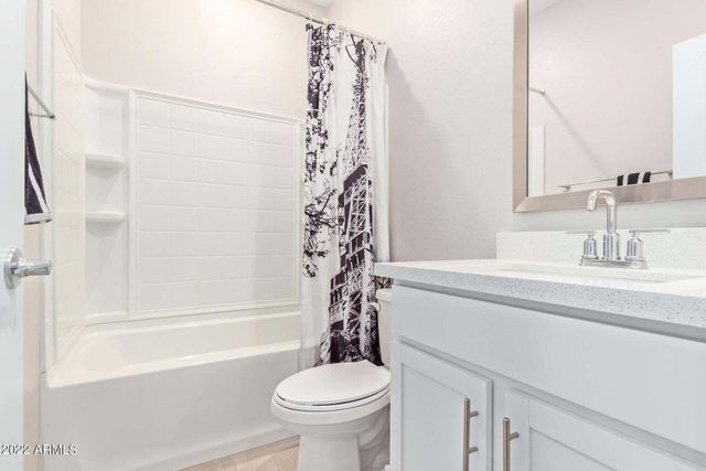 155 N Lakeview Boulevard Unit 136, Chandler, AZ 85225