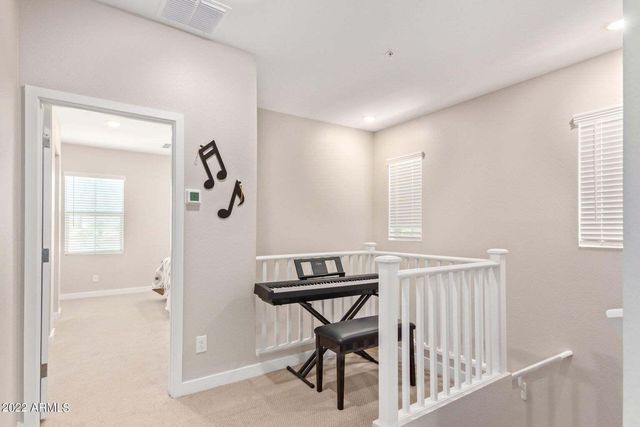 155 N Lakeview Boulevard Unit 136, Chandler, AZ 85225