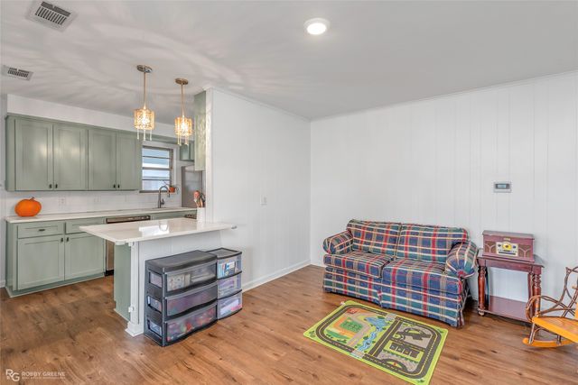 1913 Christine Avenue, Bossier City, LA 71112