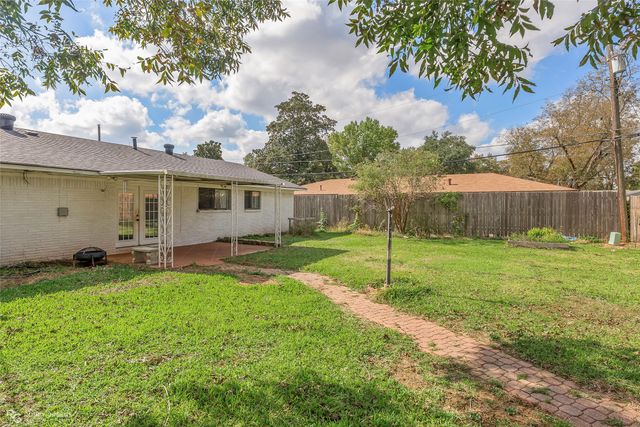 1913 Christine Avenue, Bossier City, LA 71112