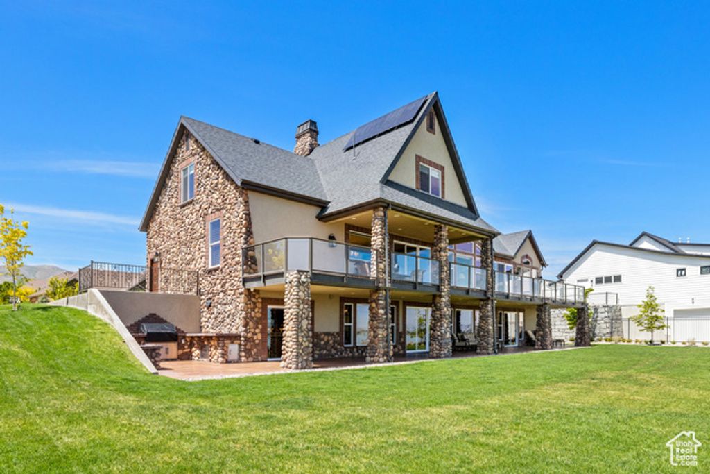 Image 11 of property listing at 1698 S AMANDA LN, Saratoga Springs, UT 84045