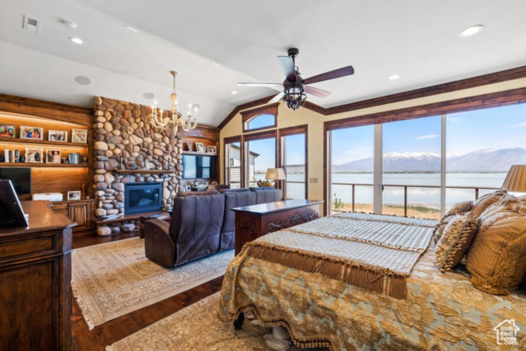 Image 24 of property listing at 1698 S AMANDA LN, Saratoga Springs, UT 84045