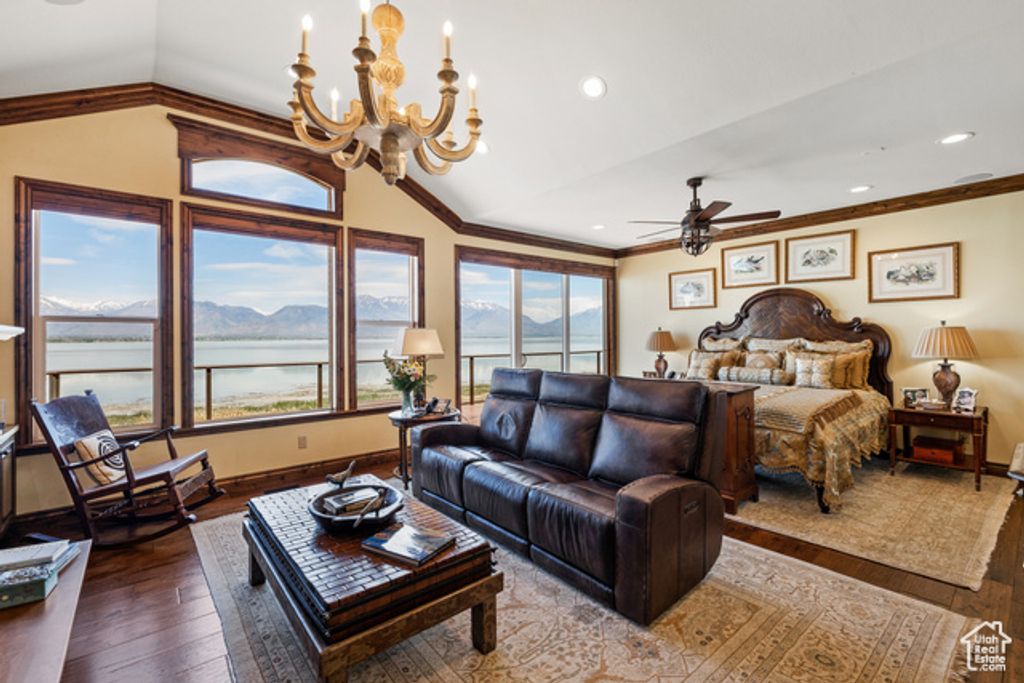 Image 26 of property listing at 1698 S AMANDA LN, Saratoga Springs, UT 84045