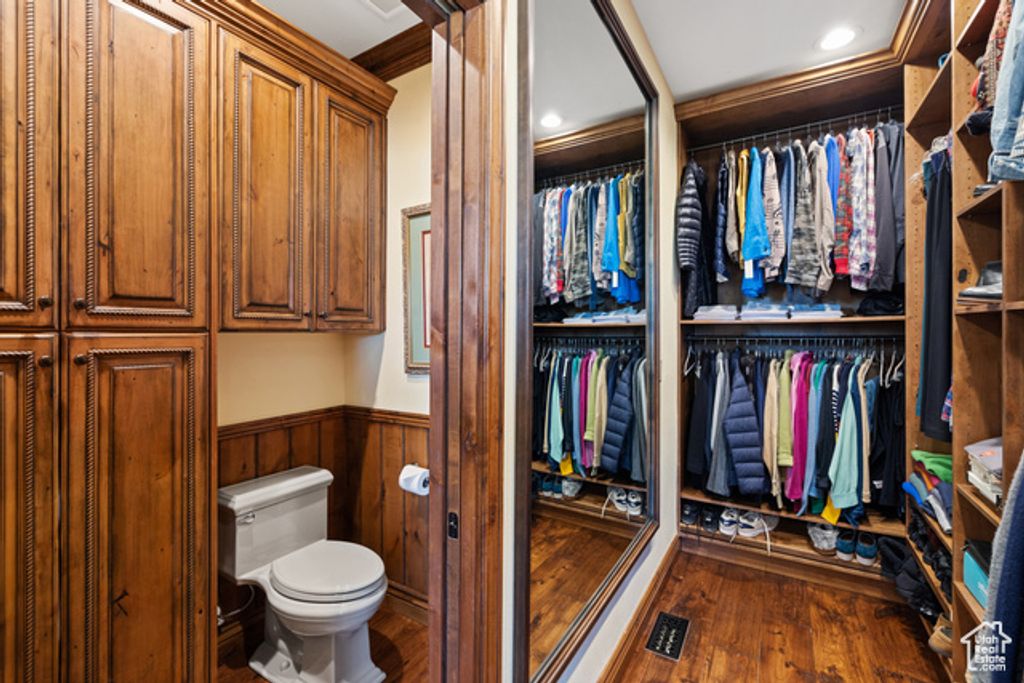 Image 33 of property listing at 1698 S AMANDA LN, Saratoga Springs, UT 84045