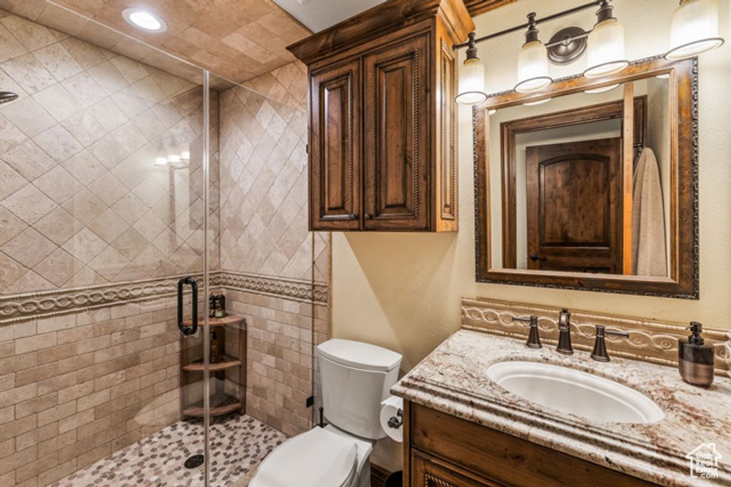 Image 61 of property listing at 1698 S AMANDA LN, Saratoga Springs, UT 84045